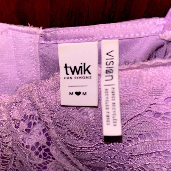 Cropped Lavender Bustier - Picture 3 of 3